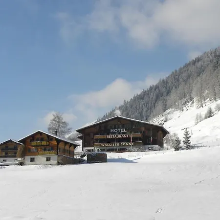 Hotel Restaurant Walliser Sonne 2*